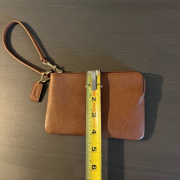 Coach Pebble Leather Wristlet - Picture 7 of 8